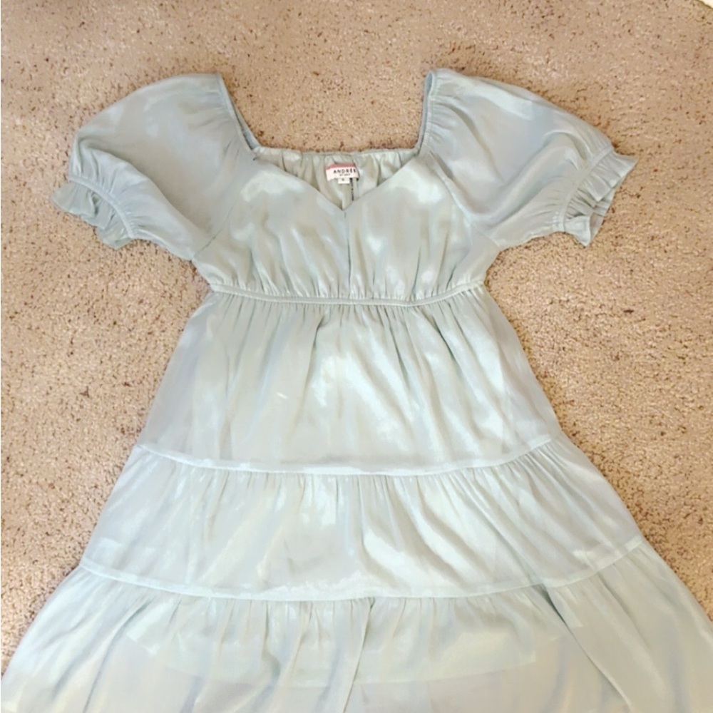 light green women’s dress